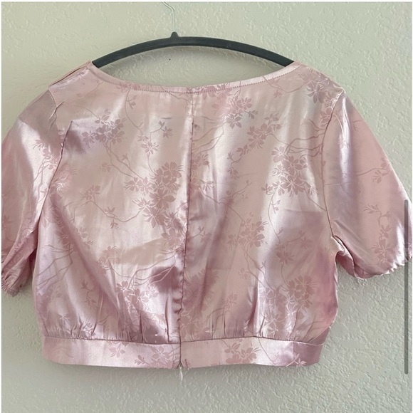 Jacquard Dusty Pink Two-Piece Crop Top and Tiered Skirt size small - Picture 4 of 8